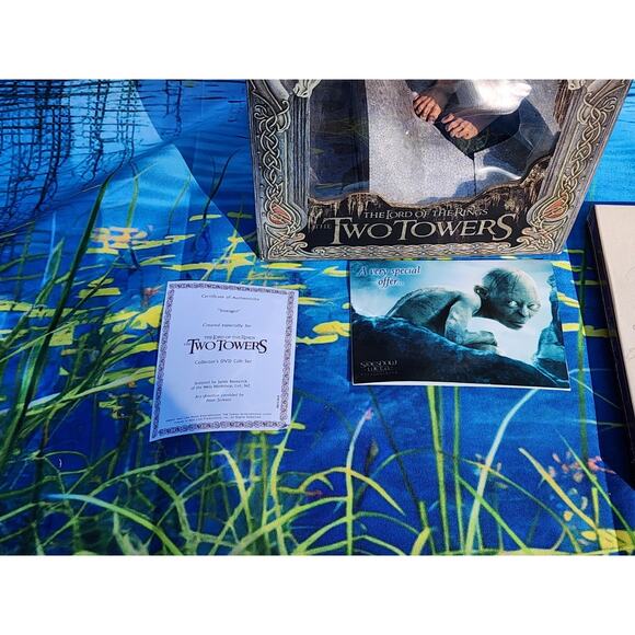 The Lord of the Rings: The Two Towers -No DVD, Collectors Box With Figure Gollum - Picture 5 of 6
